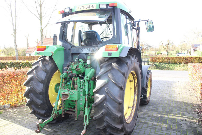John Deere 6200 - Traktor: gambar 4 John Deere 6200 - Traktor: gambar 4