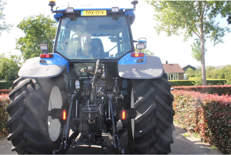 New Holland TM175 TM 175 power command fronthef en front aftakas geveerde cabine lucht - Traktor: gambar 4 New Holland TM175 TM 175 power command fronthef en front aftakas geveerde cabine lucht - Traktor: gambar 4