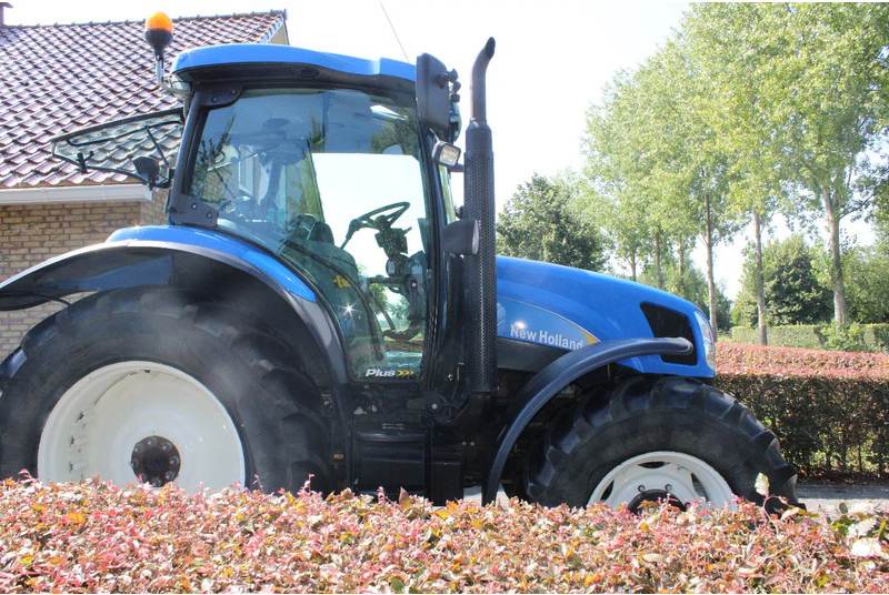 New Holland TS100A TS 100a - Traktor: gambar 2 New Holland TS100A TS 100a - Traktor: gambar 2