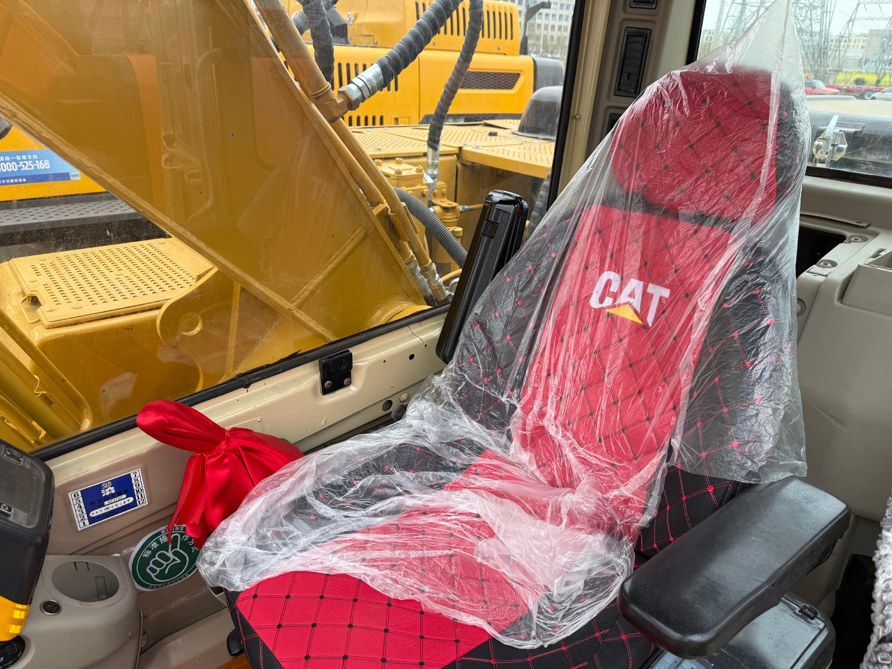 Ekskavator perayap CATERPILLAR 320B [ Copy ] [ Copy ] [ Copy ]: gambar 21