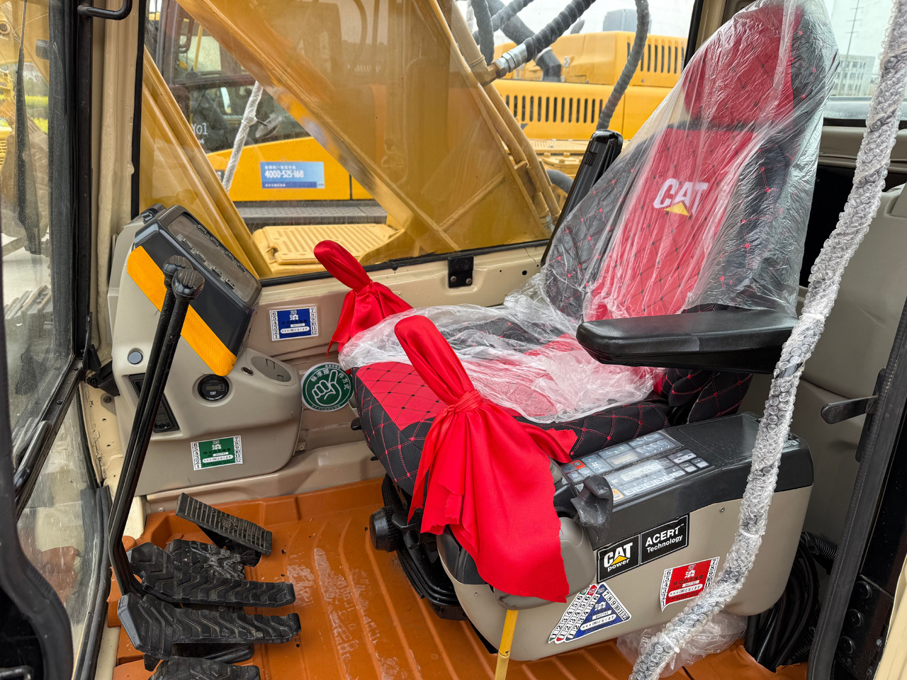 Ekskavator perayap CATERPILLAR 320B [ Copy ] [ Copy ] [ Copy ]: gambar 16