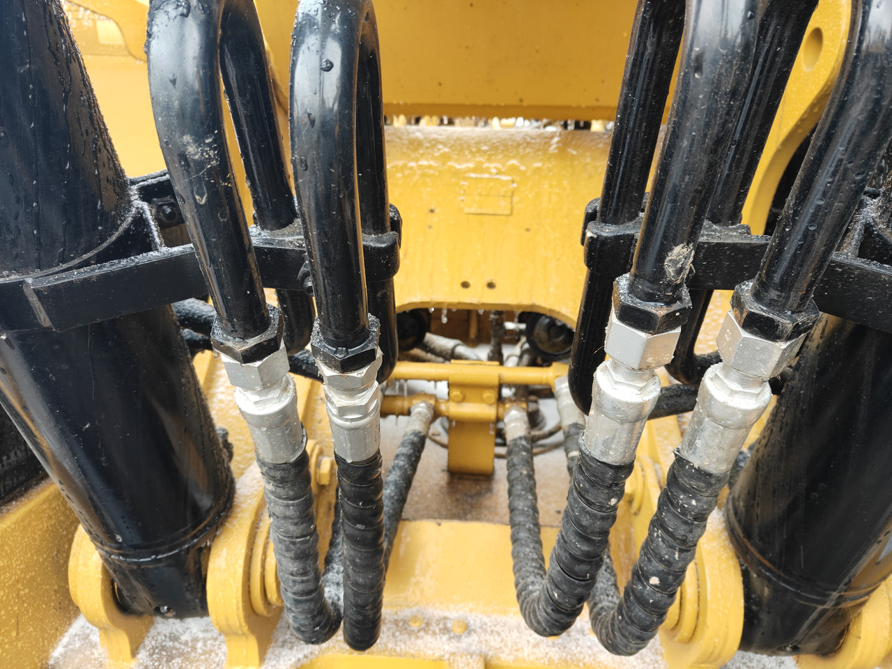 Ekskavator perayap CATERPILLAR 320D [ Copy ] [ Copy ] [ Copy ]: gambar 17