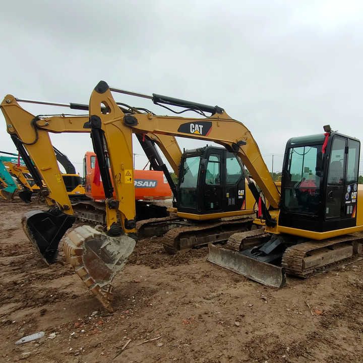 Cat Machine Used Mini Excavator CAT305.5E Cat Used Excavator - Ekskavator perayap: gambar 1 Cat Machine Used Mini Excavator CAT305.5E Cat Used Excavator - Ekskavator perayap: gambar 1