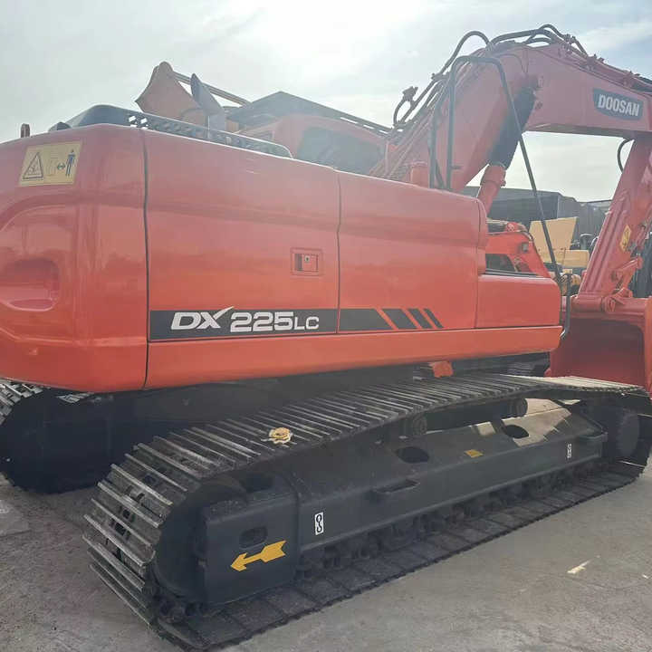 Doosan DX225LC Second-Hand Excavator | Korea Direct Import | 1-Year Warranty & Free Sea Shipping - Ekskavator perayap: gambar 1 Doosan DX225LC Second-Hand Excavator | Korea Direct Import | 1-Year Warranty & Free Sea Shipping - Ekskavator perayap: gambar 1