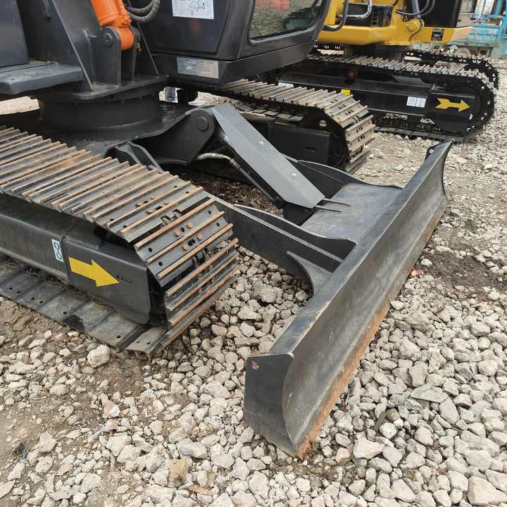 HITACHI ZX70 Original Japan Surplus Hitachi ZX70 for Sale - Ekskavator perayap: gambar 5 HITACHI ZX70 Original Japan Surplus Hitachi ZX70 for Sale - Ekskavator perayap: gambar 5