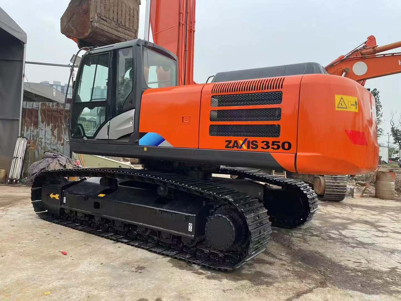 HITACHI used hitachi 350-5g - Ekskavator perayap: gambar 1 HITACHI used hitachi 350-5g - Ekskavator perayap: gambar 1