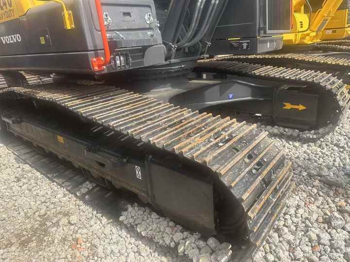 High Quality volvo EC240 Construction Machinery Low Hours 21ton Used volvo Excavator for Sale - Ekskavator perayap: gambar 5 High Quality volvo EC240 Construction Machinery Low Hours 21ton Used volvo Excavator for Sale - Ekskavator perayap: gambar 5
