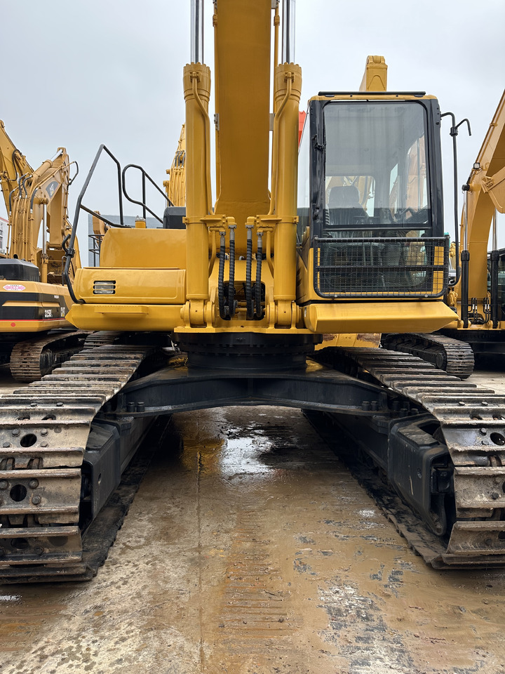 Komatsu pc450 - Ekskavator perayap: gambar 3 Komatsu pc450 - Ekskavator perayap: gambar 3