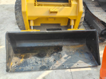 Used Front Loader Tractor CAT 246D Skid Steer Loader / Used Cat 226B 246C 246d Mini Skid Steer Loader in Stock - Skid steer: gambar 3 Used Front Loader Tractor CAT 246D Skid Steer Loader / Used Cat 226B 246C 246d Mini Skid Steer Loader in Stock - Skid steer: gambar 3