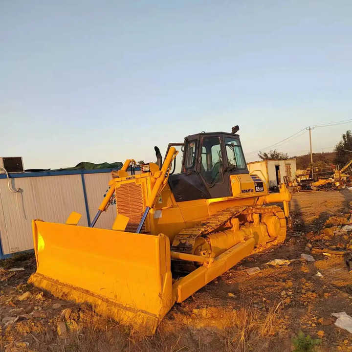 Used Komatsu Bulldozer D85 Strong Power Komatsu D85 Track Dozer for Sale - Bulldozer: gambar 5 Used Komatsu Bulldozer D85 Strong Power Komatsu D85 Track Dozer for Sale - Bulldozer: gambar 5