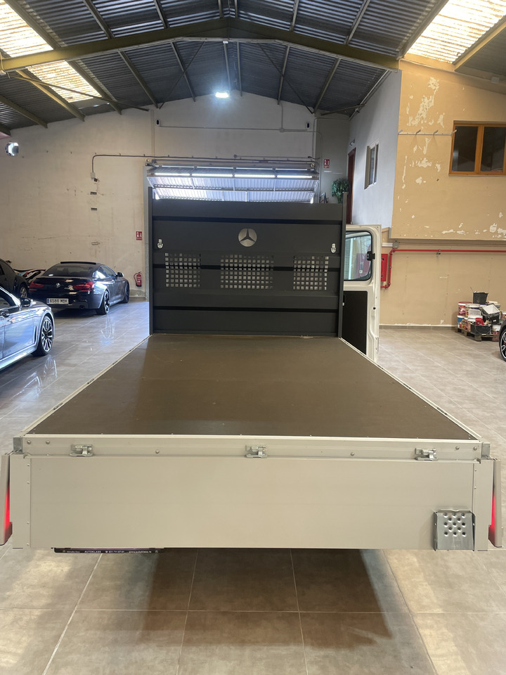 MERCEDES-BENZ SPRINTER 519 - Truk flatbed: gambar 5 MERCEDES-BENZ SPRINTER 519 - Truk flatbed: gambar 5