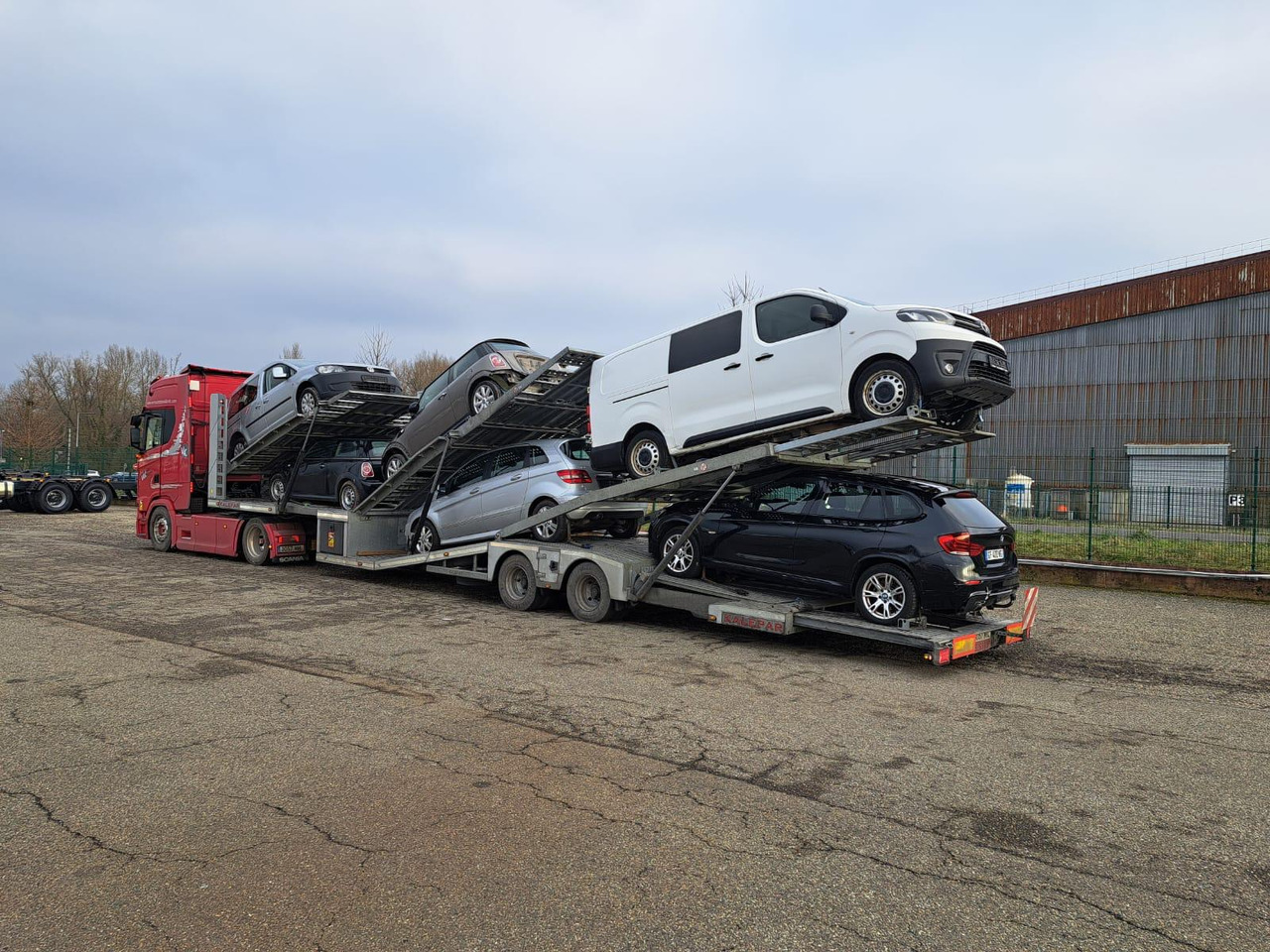 Scania S500 - Truk pengangkut mobil: gambar 3 Scania S500 - Truk pengangkut mobil: gambar 3