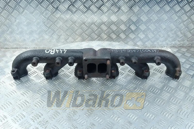 Case 6T-830 3929279 - Manifold buang untuk Peralatan konstruksi: gambar 1 Case 6T-830 3929279 - Manifold buang untuk Peralatan konstruksi: gambar 1