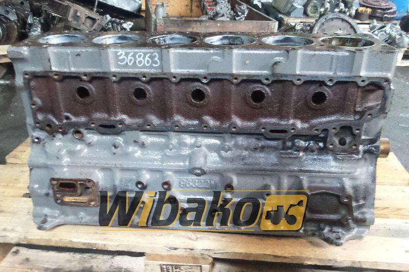 Crankcase Isuzu 6BD1TLE-05 96322N - Crankcases untuk Peralatan konstruksi: gambar 1 Crankcase Isuzu 6BD1TLE-05 96322N - Crankcases untuk Peralatan konstruksi: gambar 1