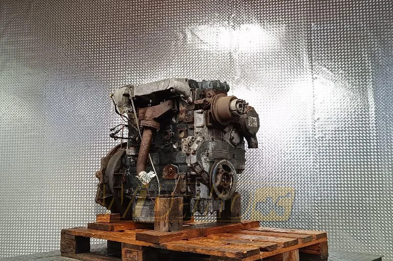 Perkins 1004-4 AA - Mesin untuk Peralatan konstruksi: gambar 2 Perkins 1004-4 AA - Mesin untuk Peralatan konstruksi: gambar 2