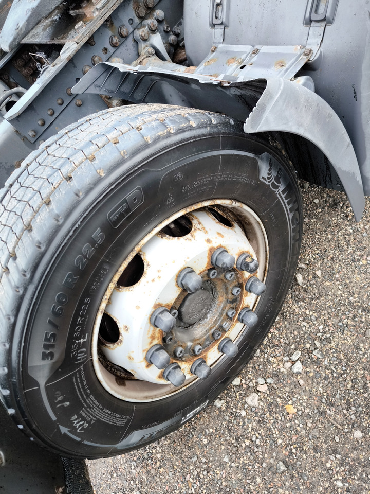 Tractor head Scania R500: gambar 16