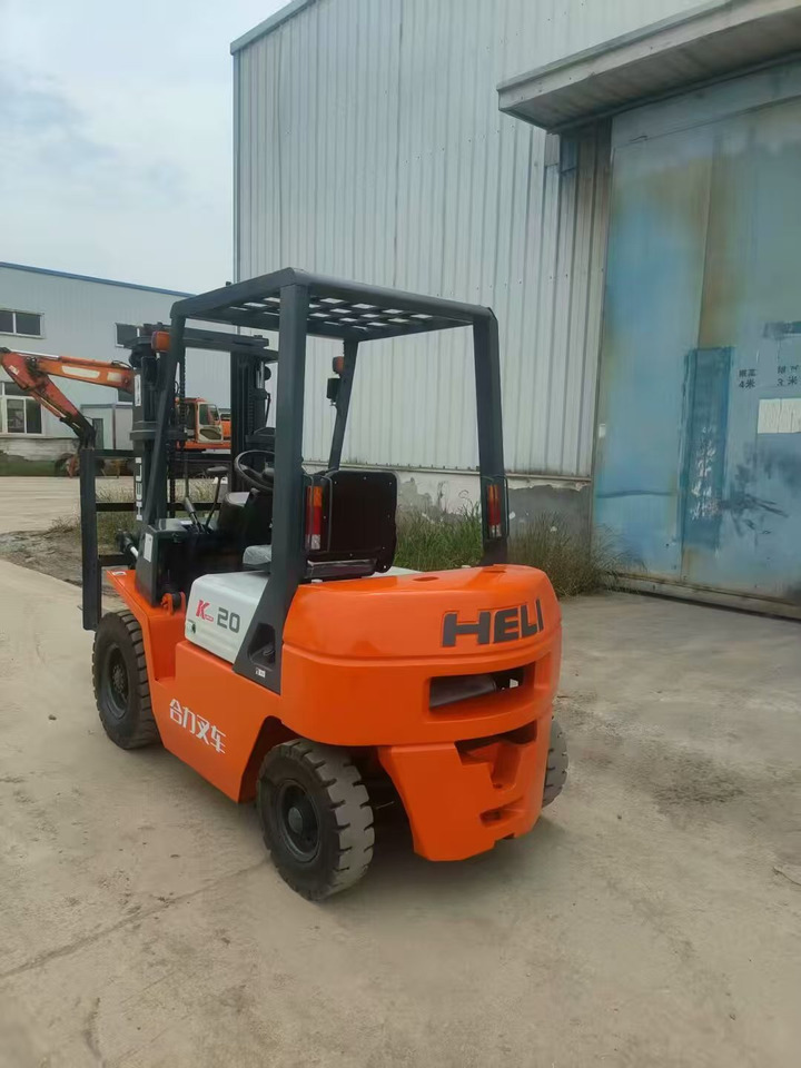 合力 2-ton - Scissor lifts: gambar 3 合力 2-ton - Scissor lifts: gambar 3
