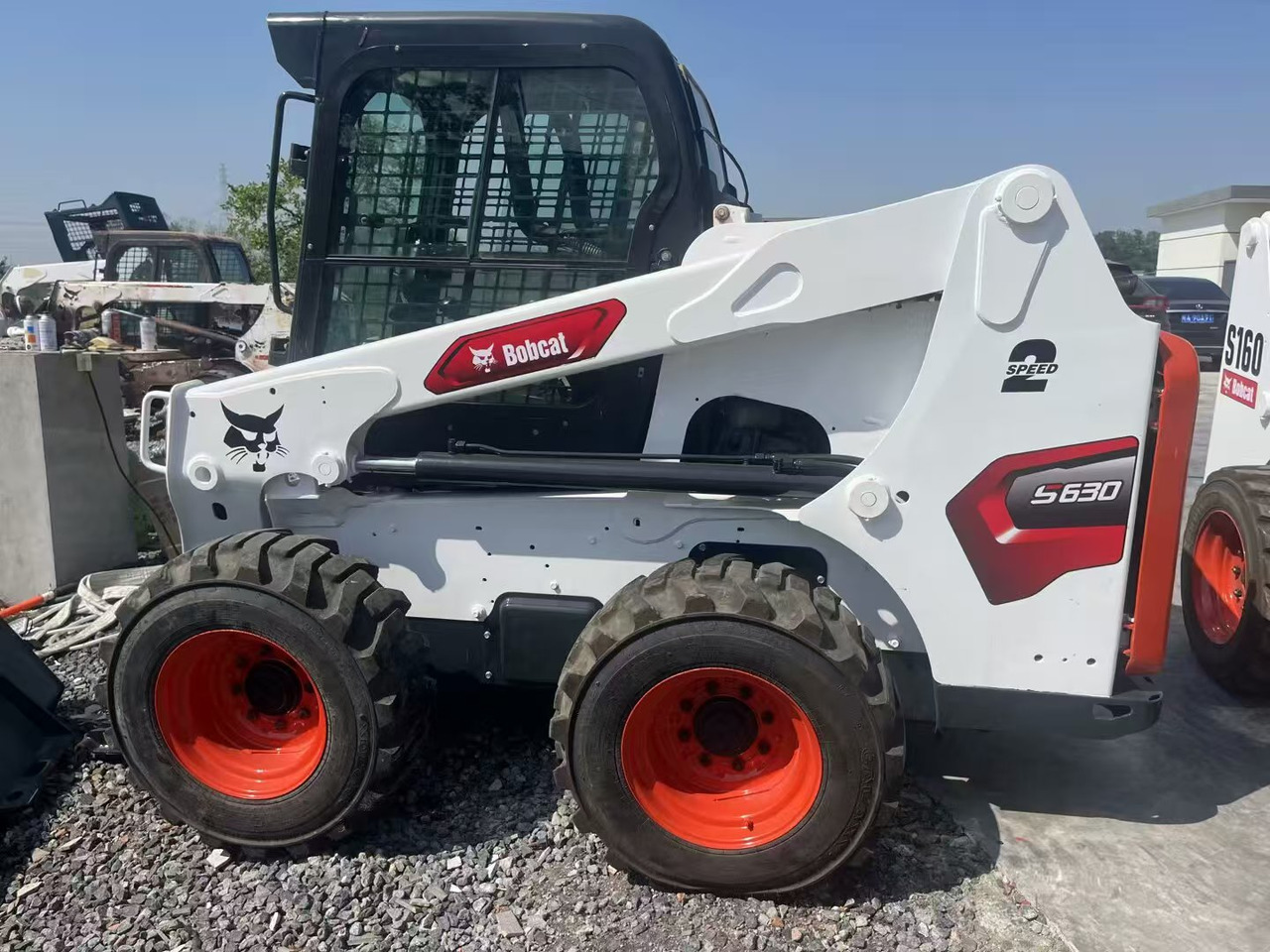 BOBCAT S630 - Wheel loader: gambar 5 BOBCAT S630 - Wheel loader: gambar 5