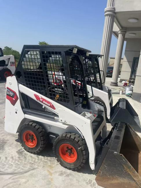 BOBCAT S70 - Skid steer: gambar 5 BOBCAT S70 - Skid steer: gambar 5