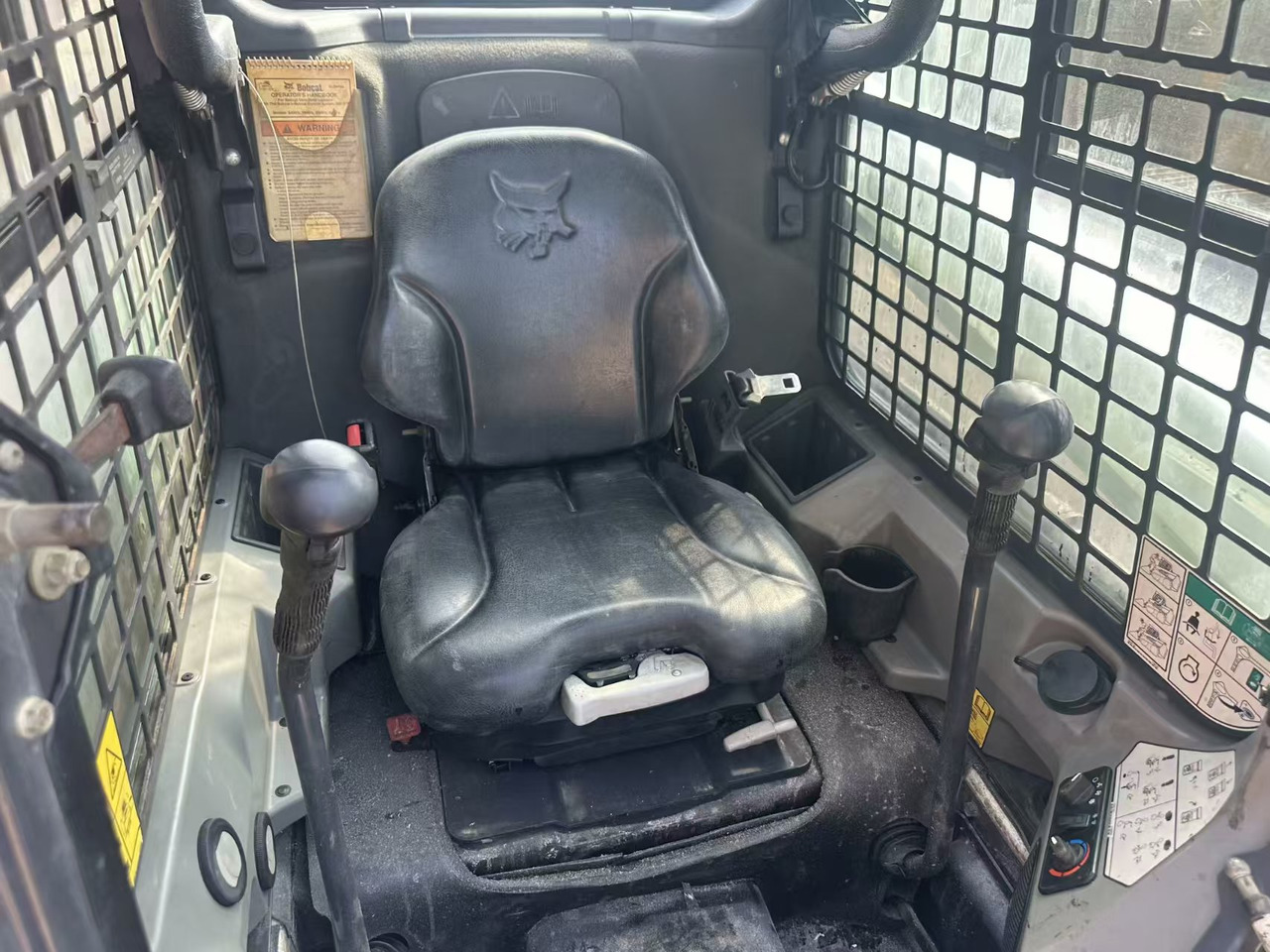 BOBCAT s550 - Wheel loader: gambar 2 BOBCAT s550 - Wheel loader: gambar 2