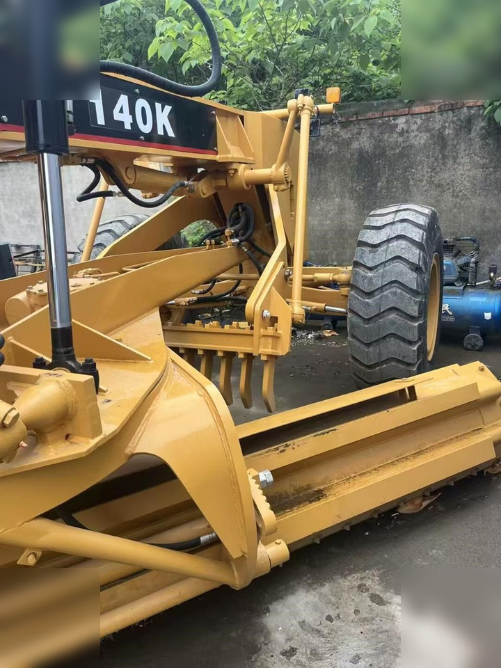 CATERPILLAR 140K - Grader: gambar 2 CATERPILLAR 140K - Grader: gambar 2