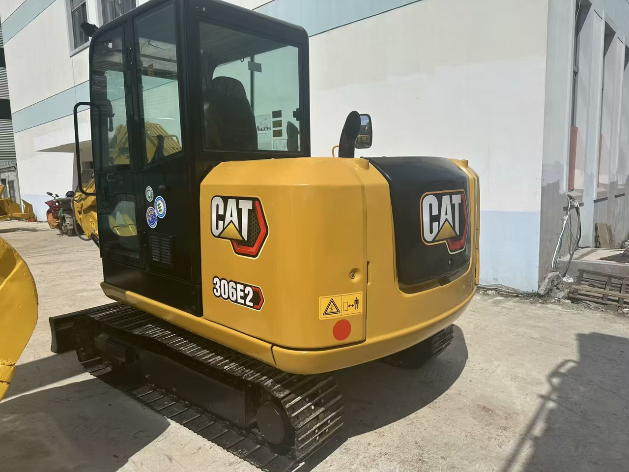 CATERPILLAR 306E2 - Ekskavator perayap: gambar 1 CATERPILLAR 306E2 - Ekskavator perayap: gambar 1