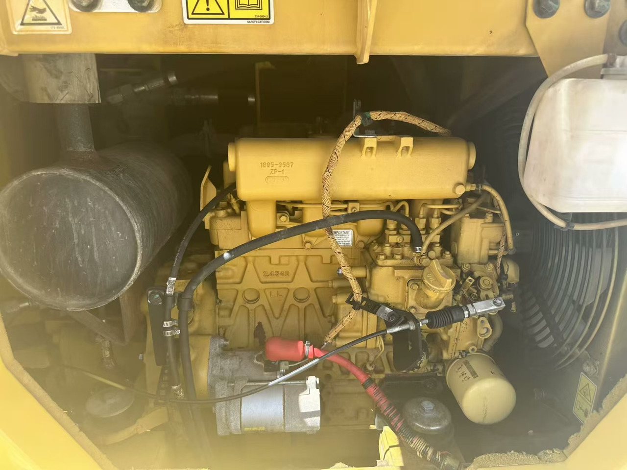 CATERPILLAR 306E2 - Ekskavator perayap: gambar 2 CATERPILLAR 306E2 - Ekskavator perayap: gambar 2