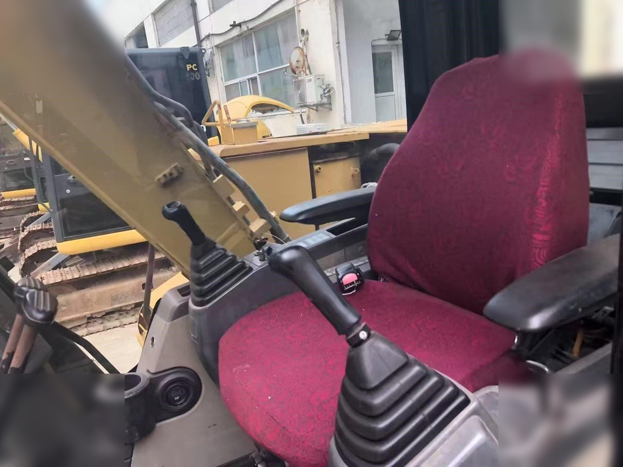 CATERPILLAR 307D - Ekskavator perayap: gambar 4 CATERPILLAR 307D - Ekskavator perayap: gambar 4