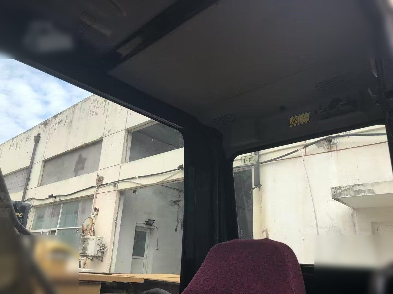 CATERPILLAR 307D - Ekskavator perayap: gambar 5 CATERPILLAR 307D - Ekskavator perayap: gambar 5