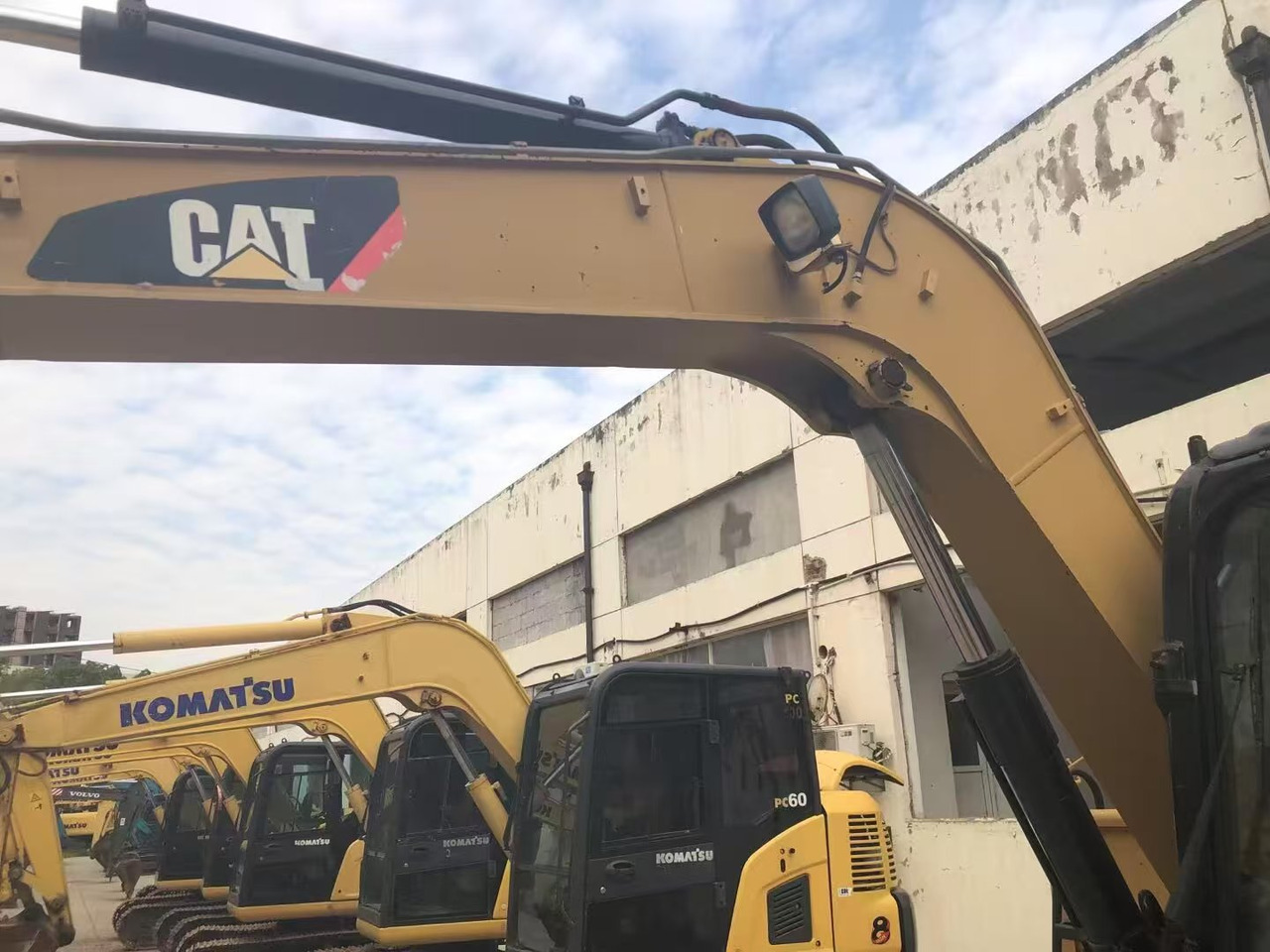 CATERPILLAR 307D - Ekskavator perayap: gambar 3 CATERPILLAR 307D - Ekskavator perayap: gambar 3