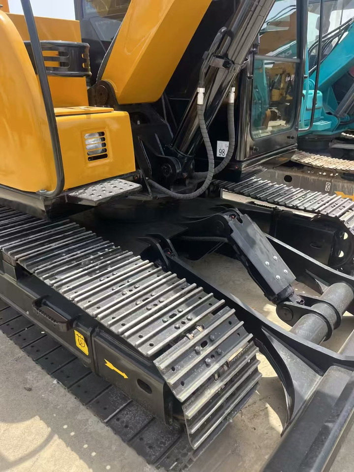 CATERPILLAR 323D2L - Ekskavator perayap: gambar 5 CATERPILLAR 323D2L - Ekskavator perayap: gambar 5