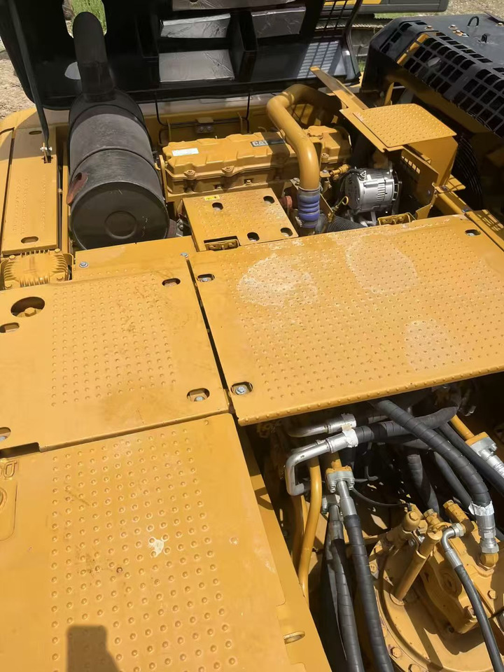CATERPILLAR 330D2 - Ekskavator perayap: gambar 5 CATERPILLAR 330D2 - Ekskavator perayap: gambar 5