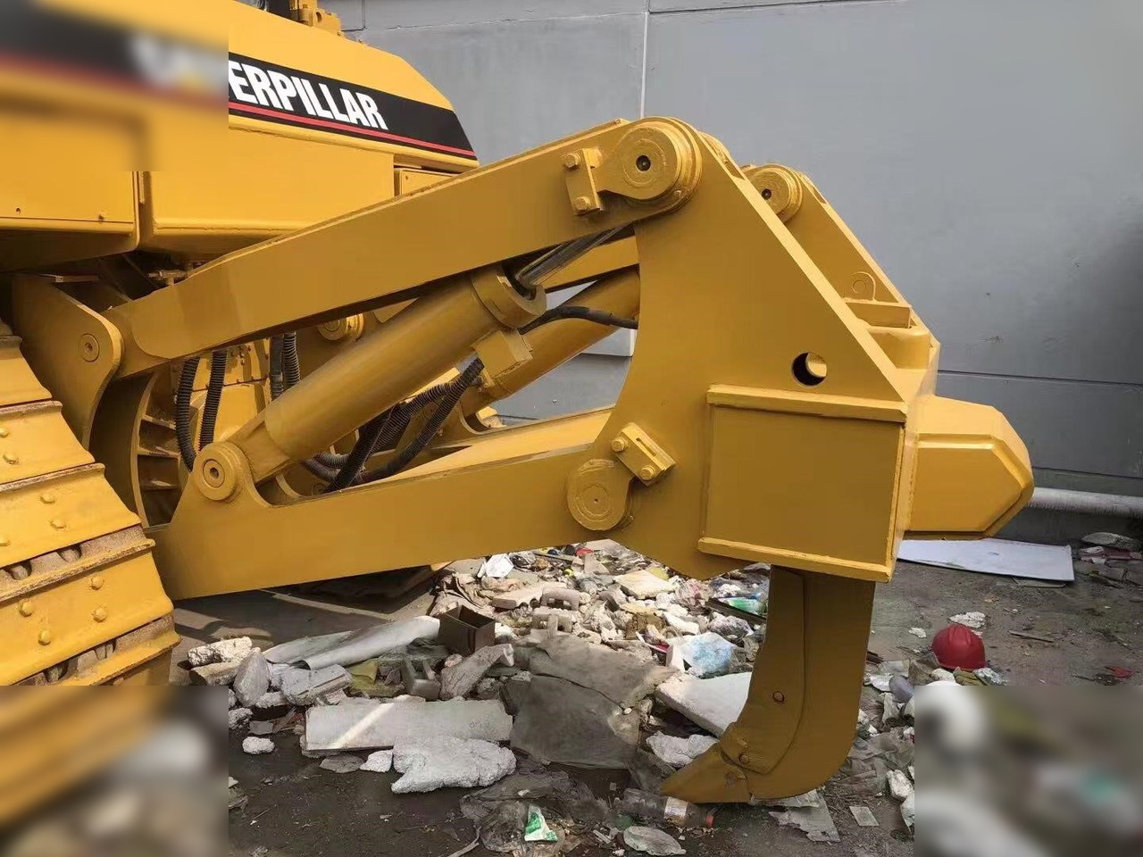 CATERPILLAR D7H - Bulldozer: gambar 2 CATERPILLAR D7H - Bulldozer: gambar 2