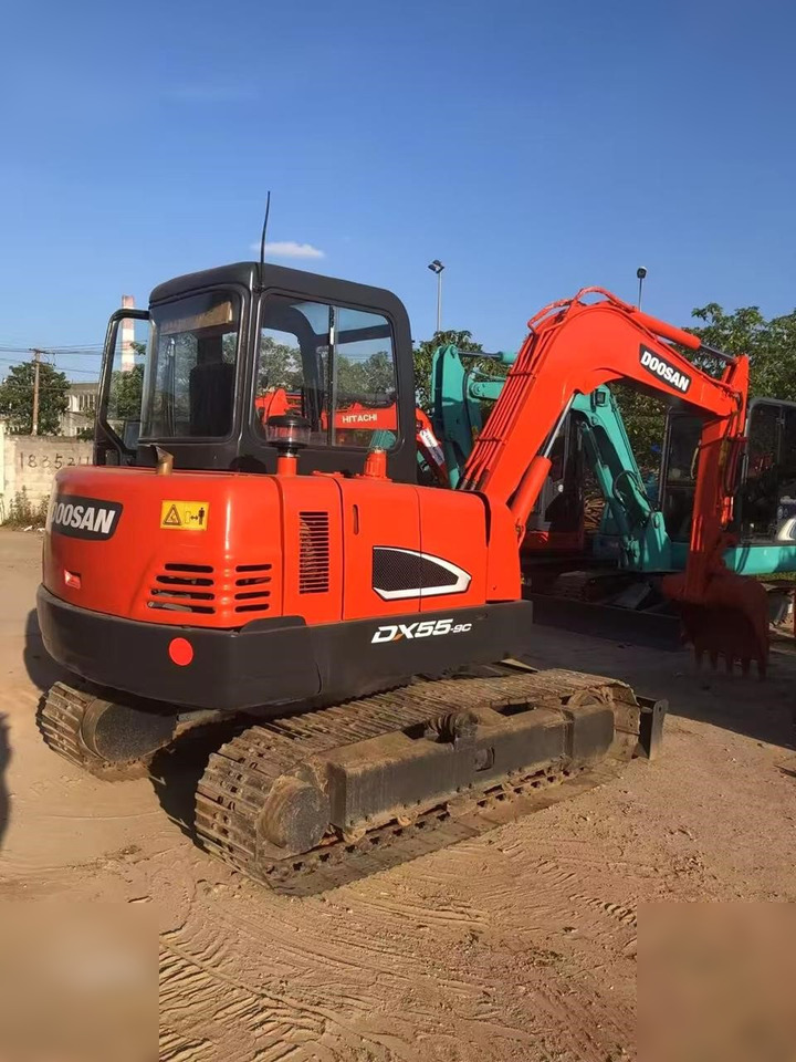 DOOSAN DH55-V - Ekskavator mini: gambar 1 DOOSAN DH55-V - Ekskavator mini: gambar 1