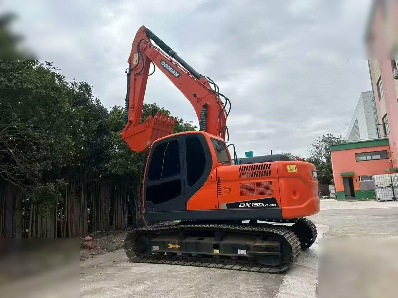 DOOSAN DX150W-9C - Ekskavator perayap: gambar 4 DOOSAN DX150W-9C - Ekskavator perayap: gambar 4