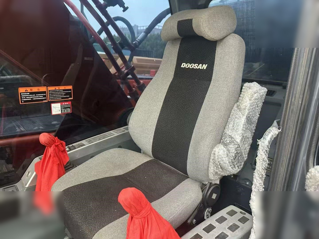 DOOSAN DX225 LC-9C - Ekskavator perayap: gambar 2 DOOSAN DX225 LC-9C - Ekskavator perayap: gambar 2