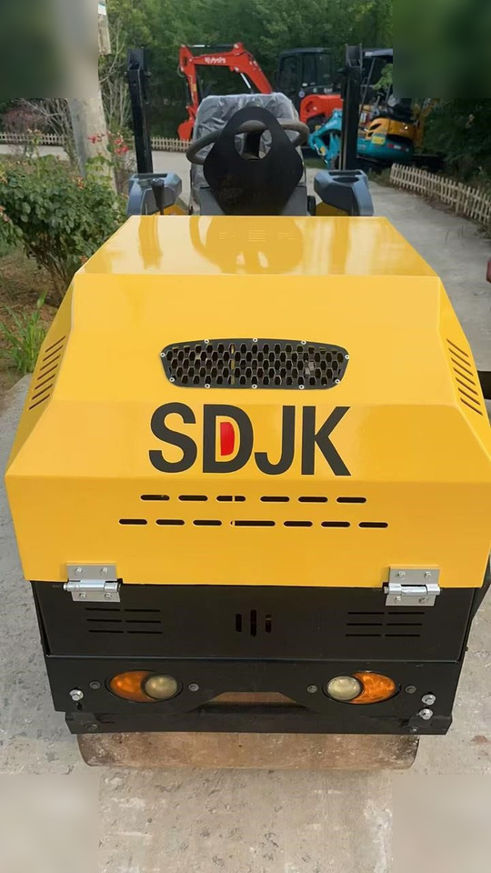 HELI CPD15 - Forklift: gambar 4 HELI CPD15 - Forklift: gambar 4