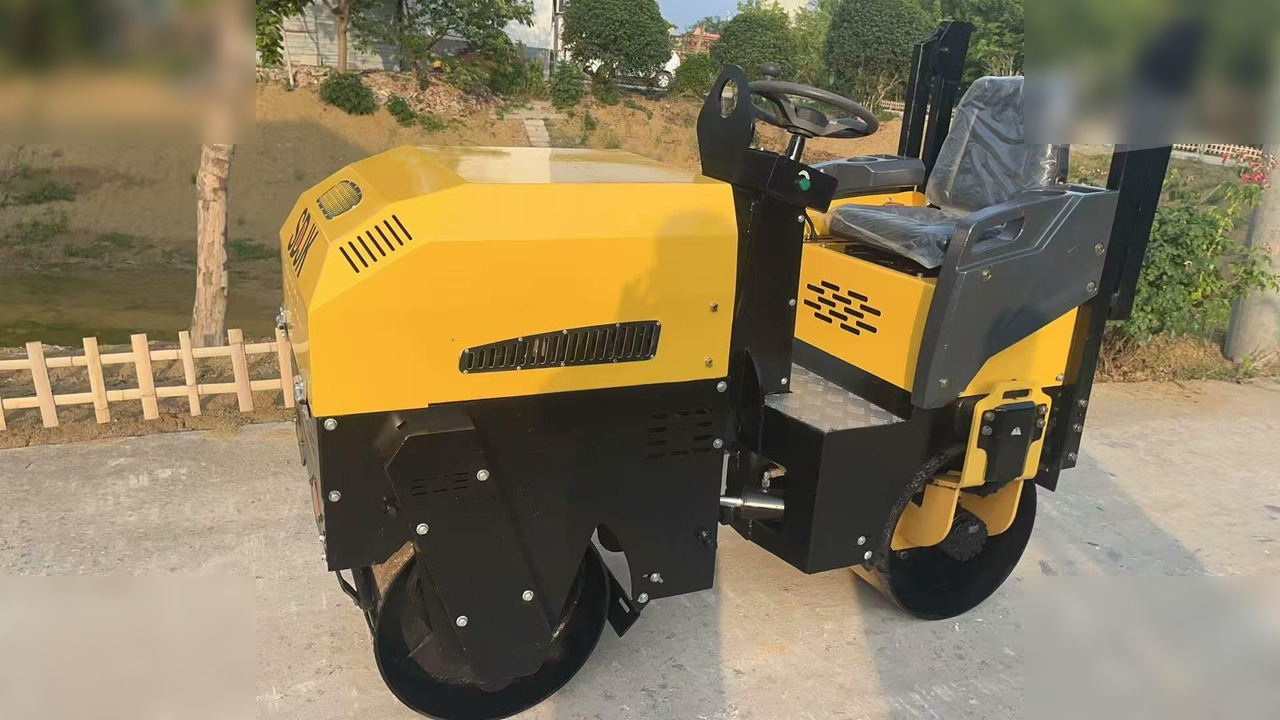 HELI CPD15 - Forklift: gambar 1 HELI CPD15 - Forklift: gambar 1