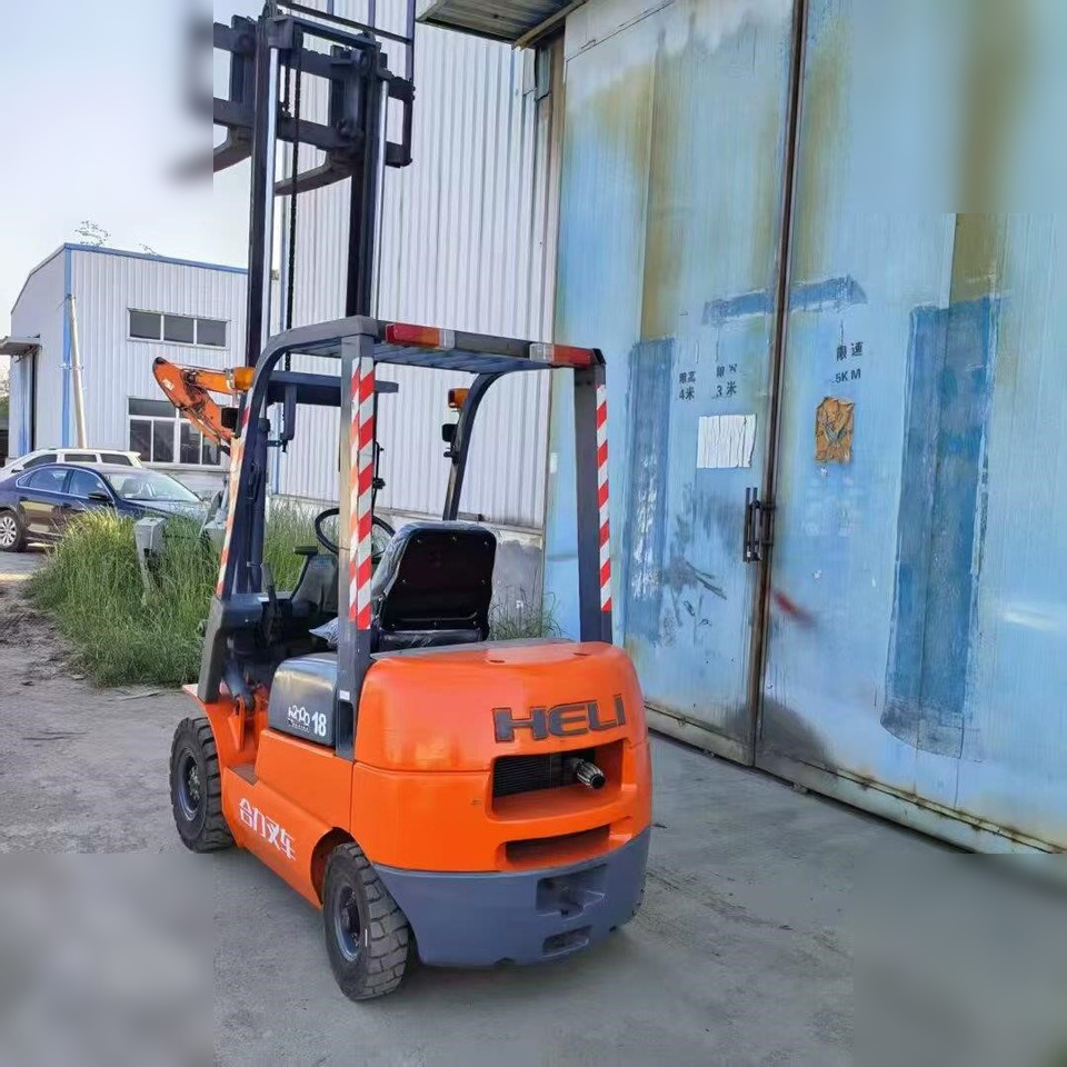 HELI FG18G - Forklift diesel: gambar 1 HELI FG18G - Forklift diesel: gambar 1