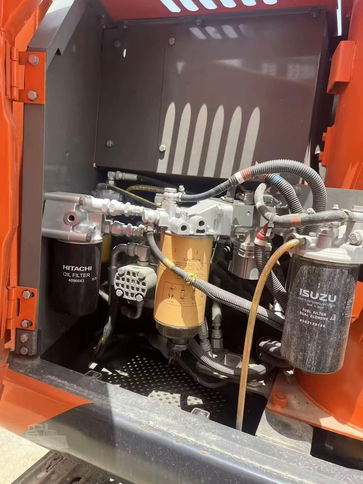 HITACHI ZX130 - Ekskavator perayap: gambar 2 HITACHI ZX130 - Ekskavator perayap: gambar 2