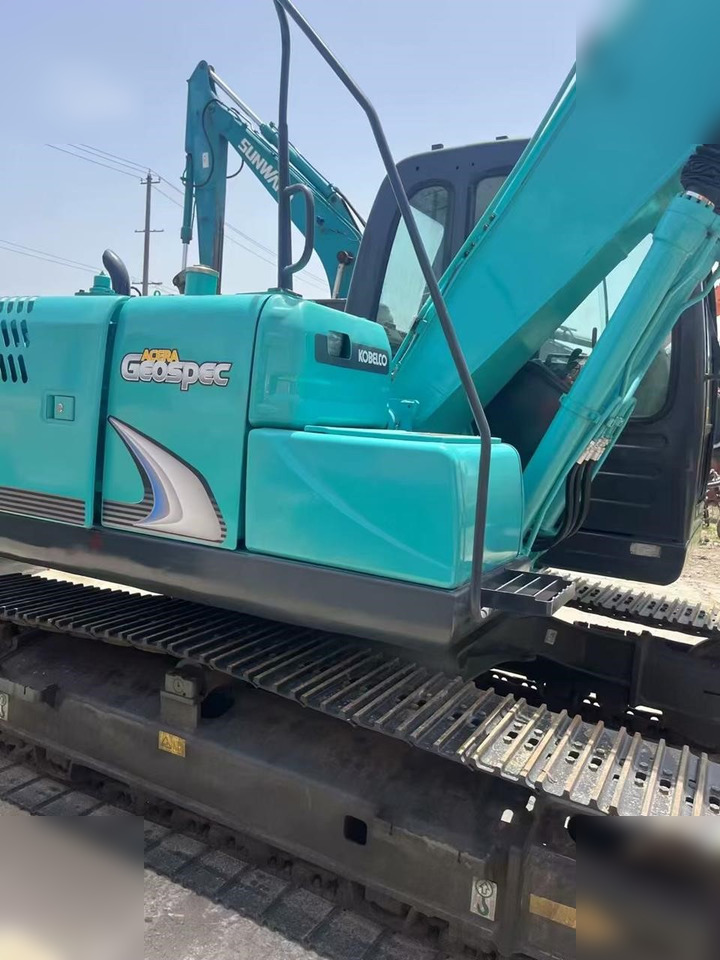 KOBELCO SK130 LC - Ekskavator perayap: gambar 3 KOBELCO SK130 LC - Ekskavator perayap: gambar 3