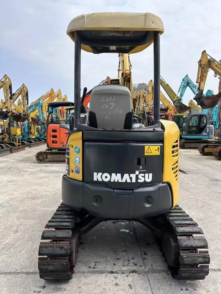 KOMATSU 2-ton - Ekskavator mini: gambar 2 KOMATSU 2-ton - Ekskavator mini: gambar 2