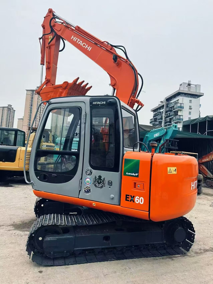 KOMATSU EX60 - Ekskavator perayap: gambar 4 KOMATSU EX60 - Ekskavator perayap: gambar 4