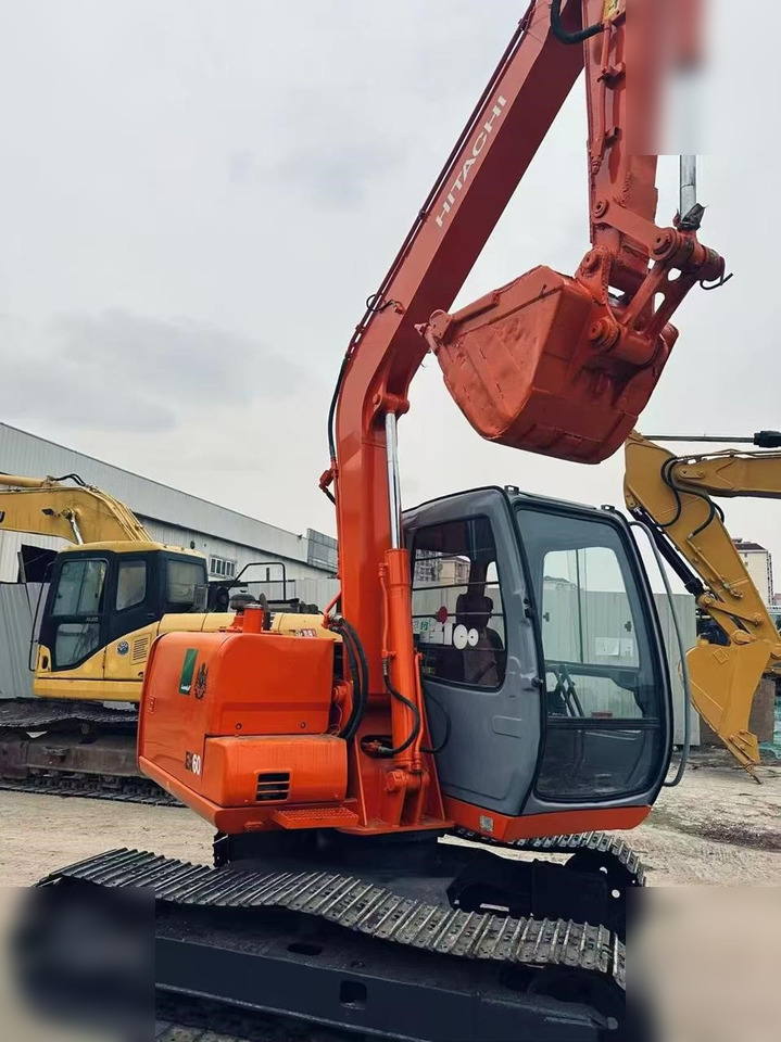 KOMATSU PC60 LC-5 - Ekskavator perayap: gambar 2 KOMATSU PC60 LC-5 - Ekskavator perayap: gambar 2