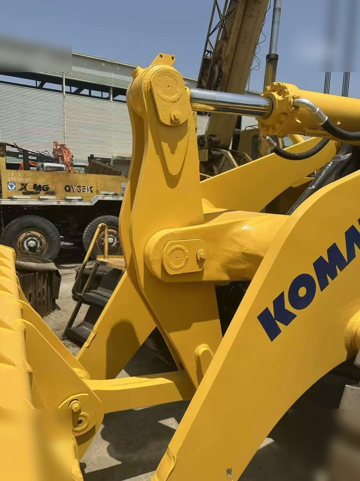 KOMATSU WA470-3 - Wheel loader: gambar 2 KOMATSU WA470-3 - Wheel loader: gambar 2