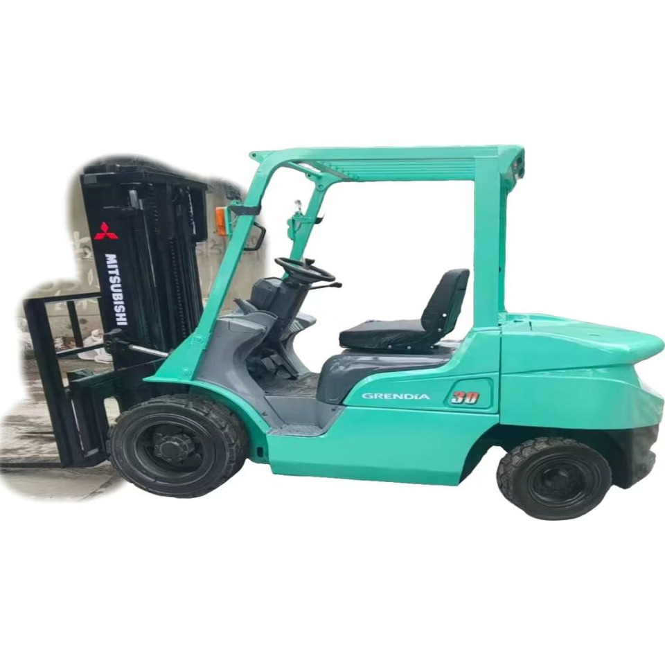 MITSUBISHI 3-ton - Lift tiang vertikal: gambar 1 MITSUBISHI 3-ton - Lift tiang vertikal: gambar 1