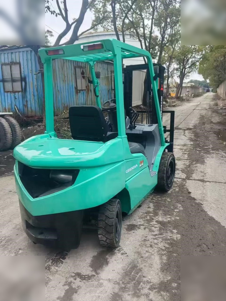 MITSUBISHI FD18 - Forklift diesel: gambar 3 MITSUBISHI FD18 - Forklift diesel: gambar 3