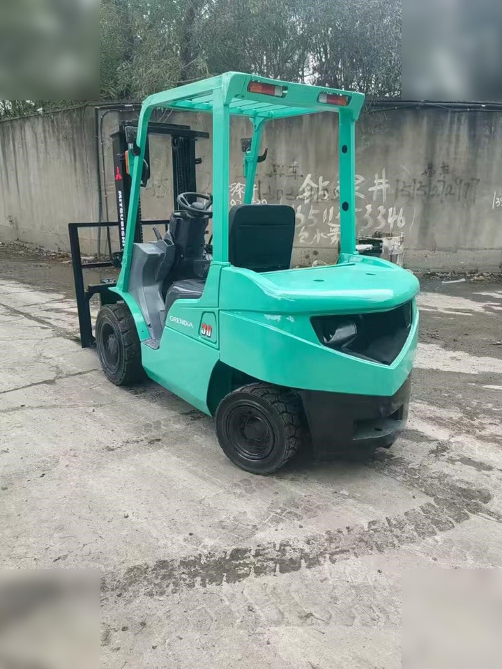 MITSUBISHI FD18 - Forklift diesel: gambar 5 MITSUBISHI FD18 - Forklift diesel: gambar 5