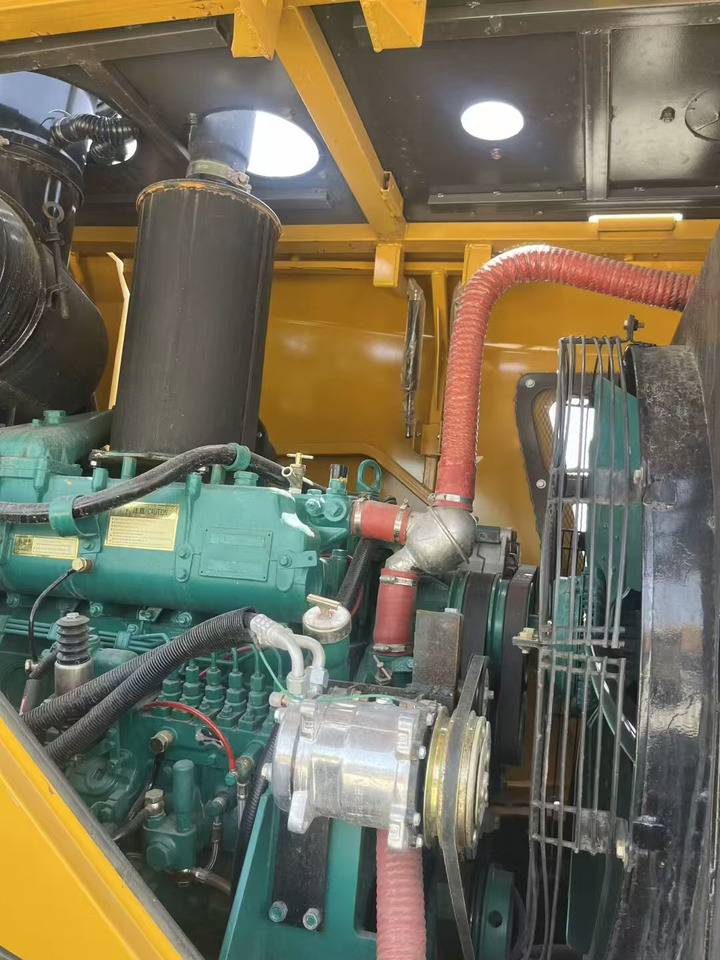 SDLG 958F - Ekskavator perayap: gambar 3 SDLG 958F - Ekskavator perayap: gambar 3