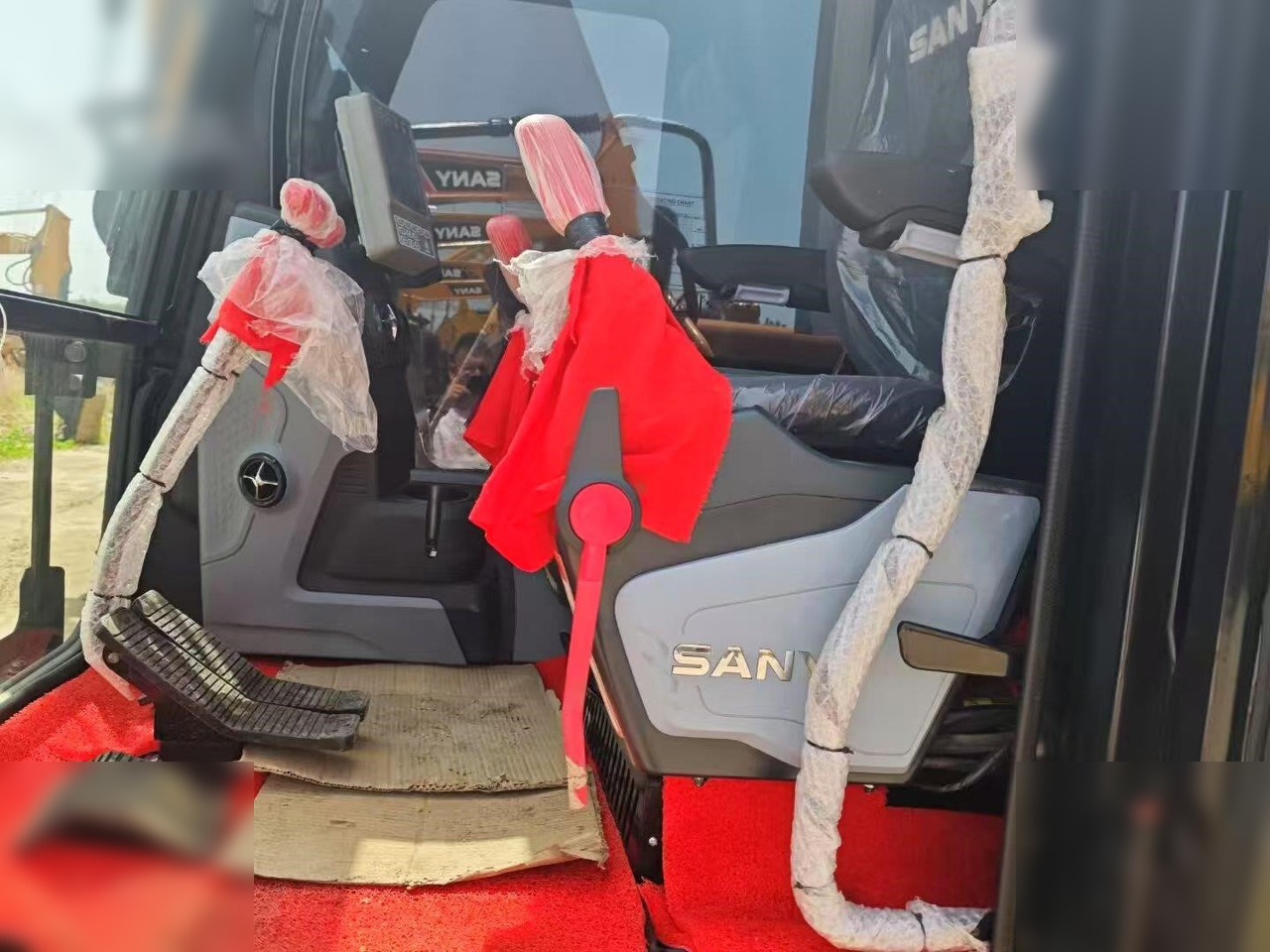 SDLG L955 - Wheel loader: gambar 4 SDLG L955 - Wheel loader: gambar 4